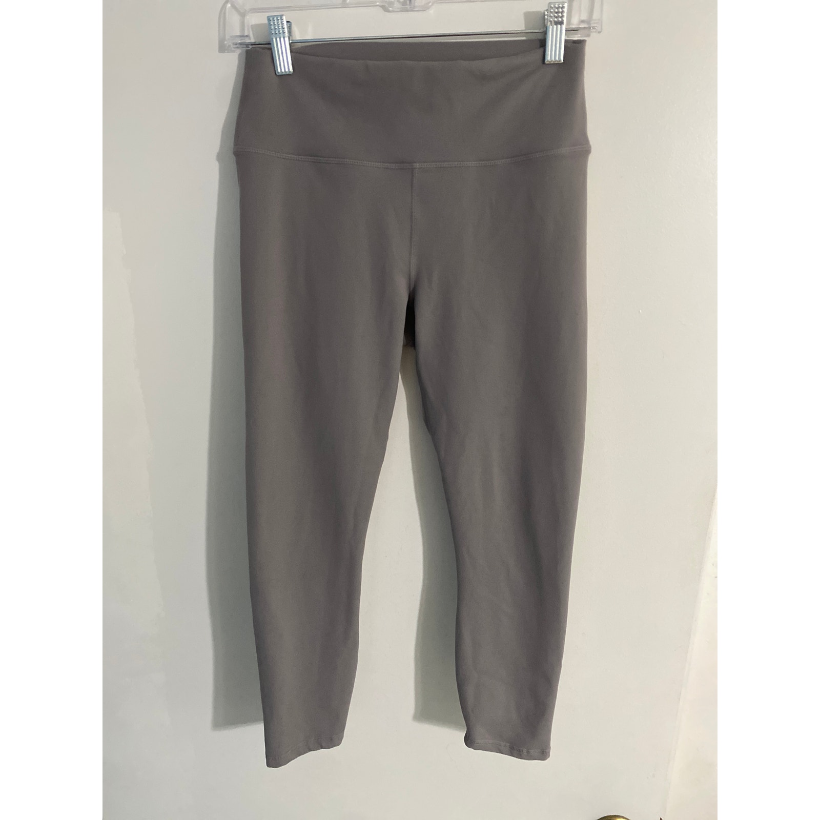 Fabletics Leggings Women’s Size M Gray Athleisure Yoga Running Active